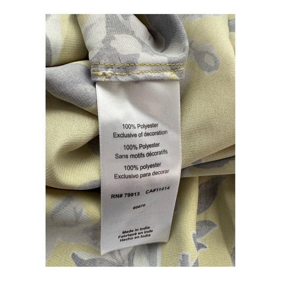 A Pea in the Pod Maternity Cold Shoulder Flare Sleeve Pullover Blouse Size Med - Picture 10 of 11